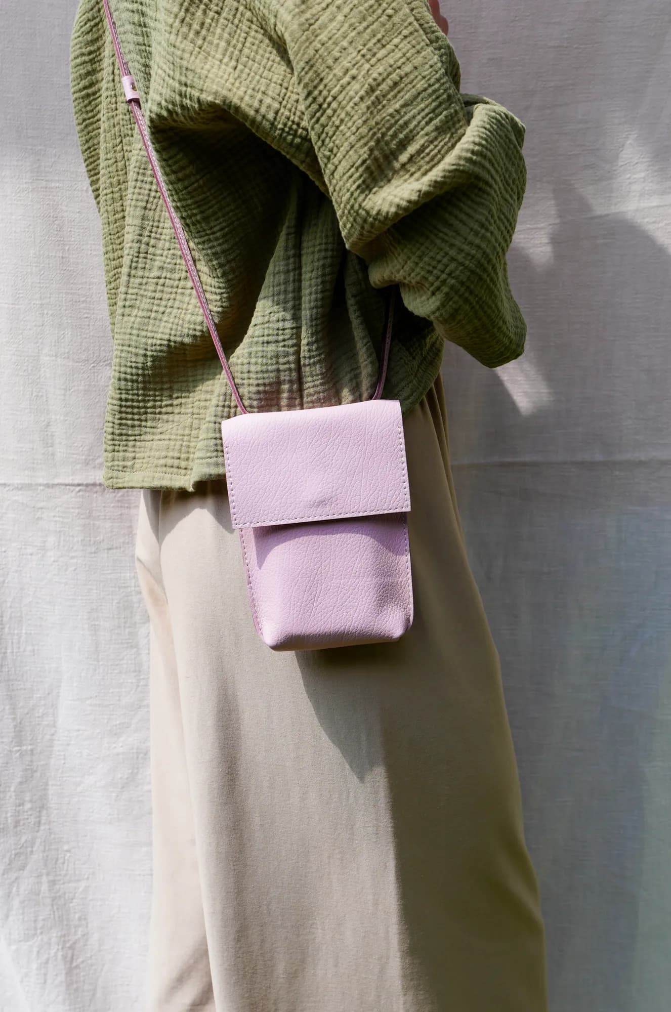 Mini kabelka Mila Minimal - lila